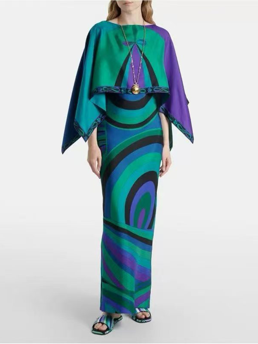VGH Light Blue Abstract Print  - Formal Attire Woman 评论和价格
